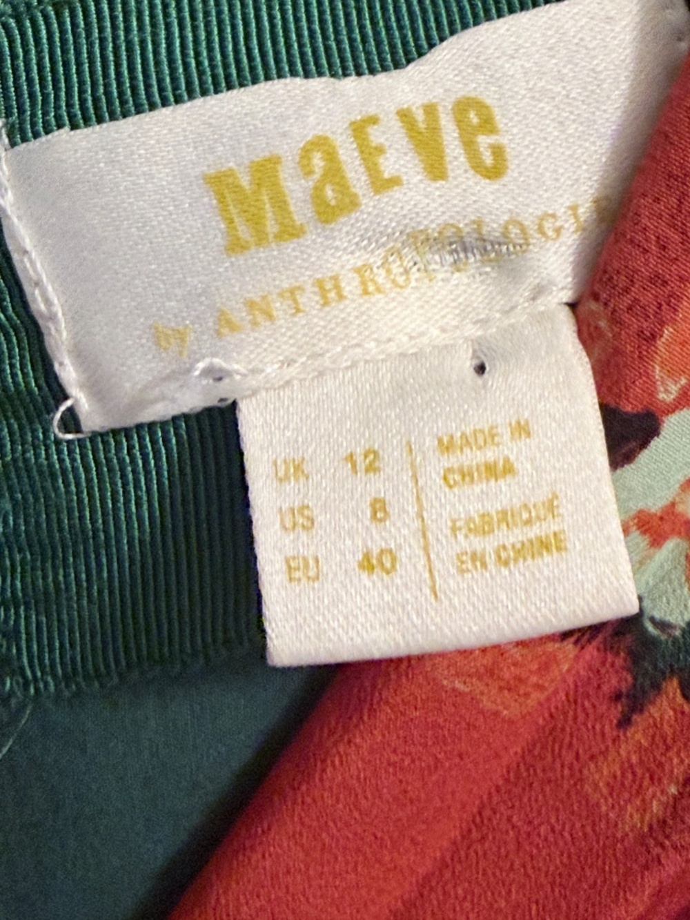 🌸 Maeve Anthropologie Pleated Floral Midi Dress Green V-Neck Size 8 Like New - Picture 8 of 9
